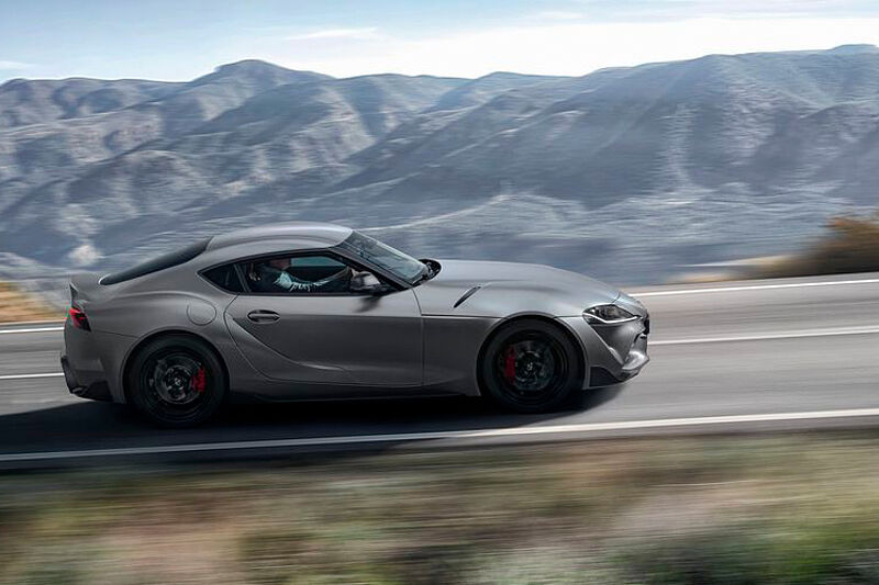 Die Legende kehrt zurück: Weltpremiere für Toyota GR Supra.